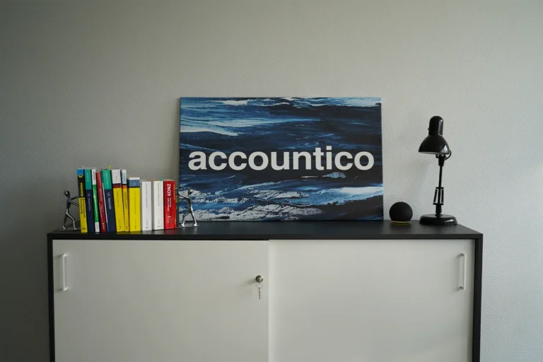 Accountico GmbH - Office Shelf